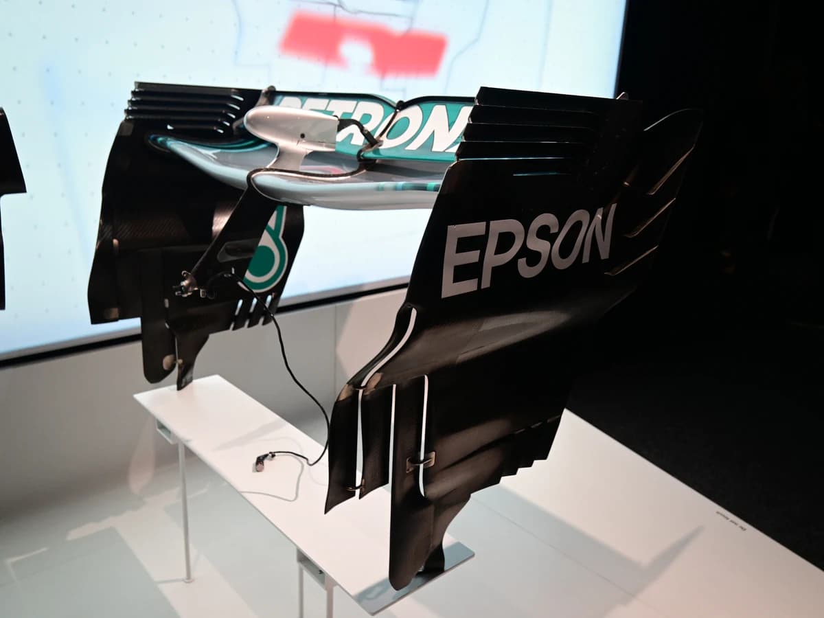 Close-up of F1 rear wing with DRS flap open